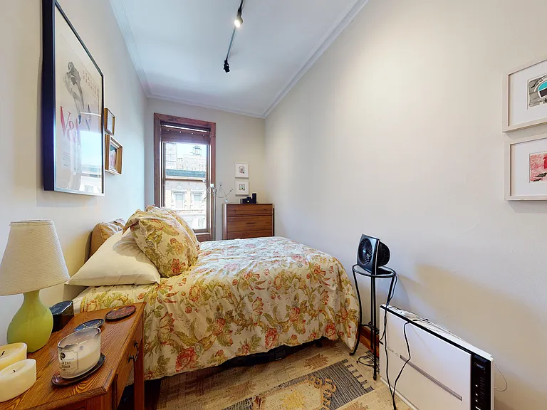 334 W 88th St #9 — Photo 12