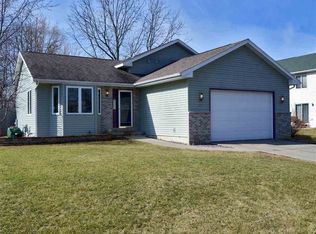 377 Sunnyview Ln, Marshall, WI 53559