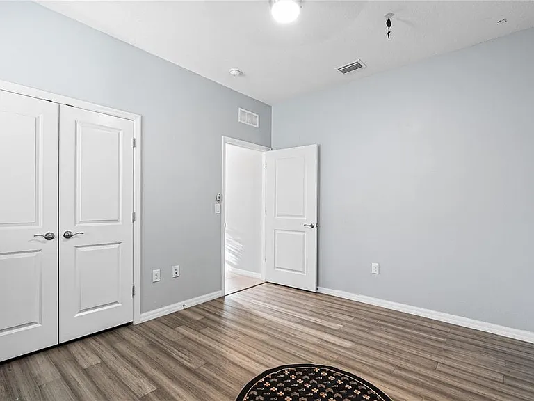 1092 Pipestone Pl — Photo 12