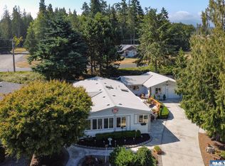 190 Holley Cir, Port Angeles, WA 98362