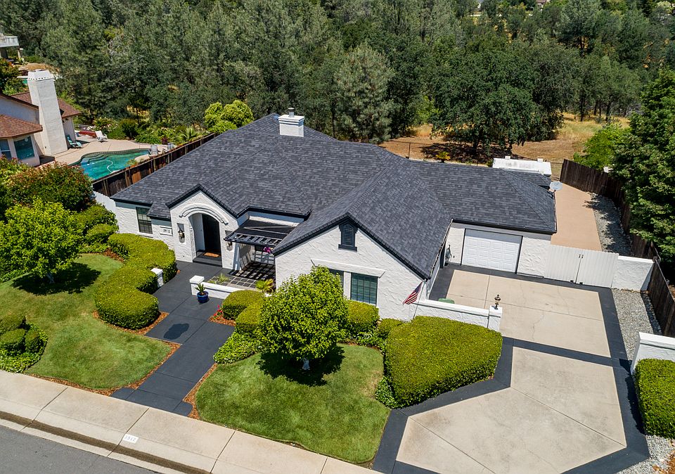 1st image of 3912 Rainier Dr