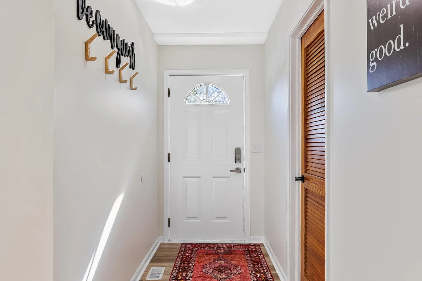 2 bed, $4,500 — Photo 2