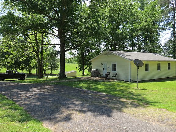 3rd image of 17652 Franklin Dr