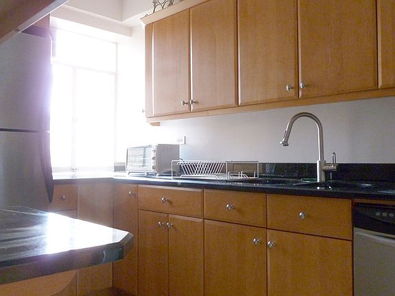 5th image of 565 W End Ave APT 10D