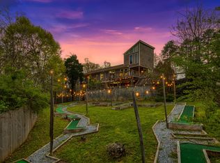 812 Starlight Ln, Kodak, TN 37764