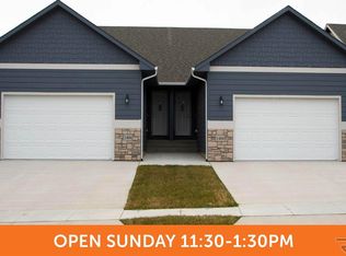 1404 S Thecla Ave, Sioux Falls, SD 57106