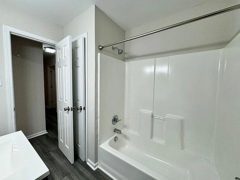 517 Aragona Blvd — Photo 22