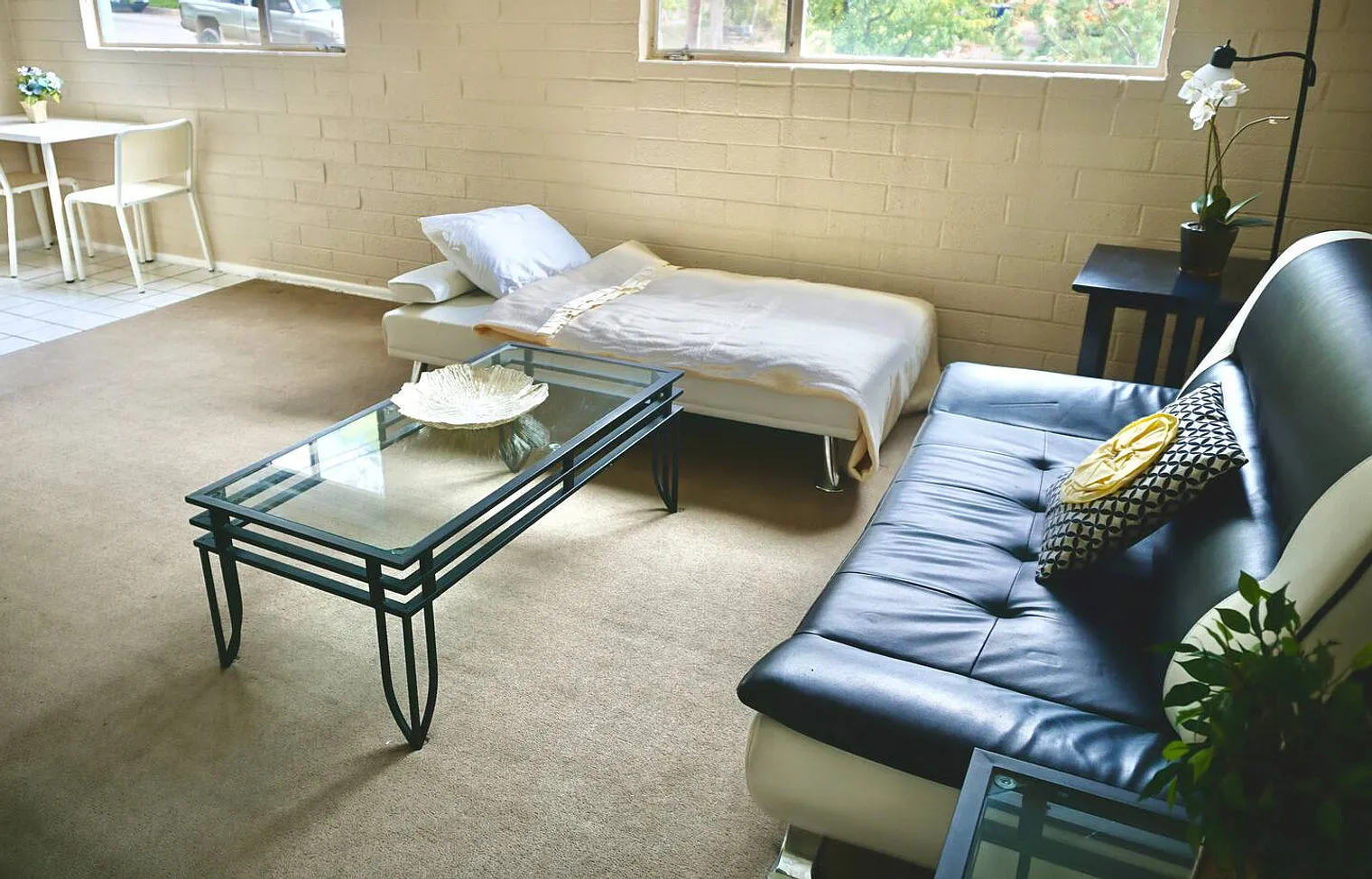 1 bed, 1.0 bath, 893 sqft, $2,890 — Photo 2