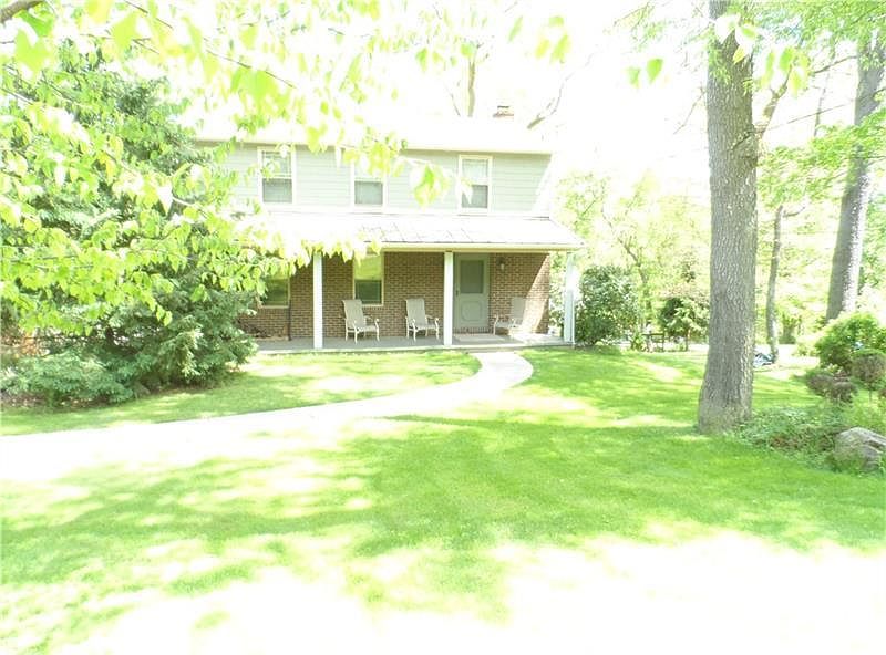 1st image of 134 Gary Dr