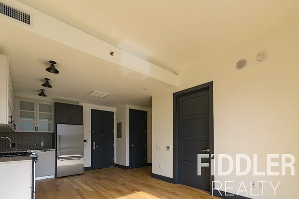 Rented by The KCI Group | media 1