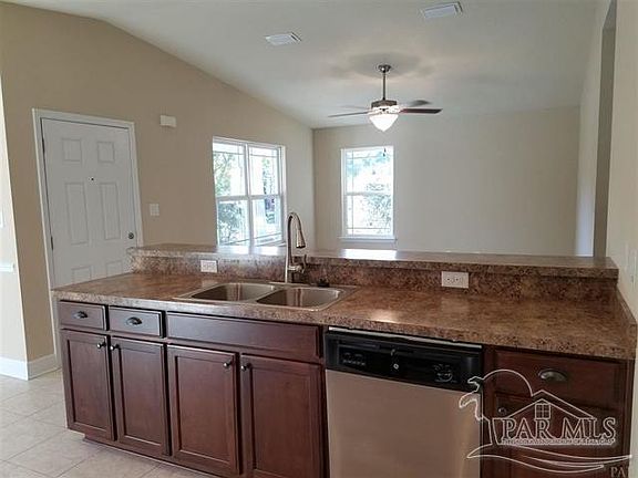 3rd image of 7014 Sonny Dr #4A