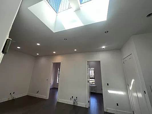 5th image of 234 E 81st St APT 4C