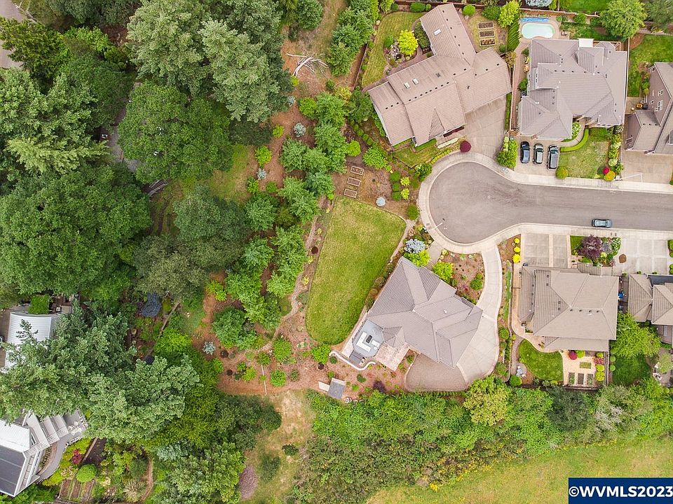 2nd image of 2950 Redfir Ct