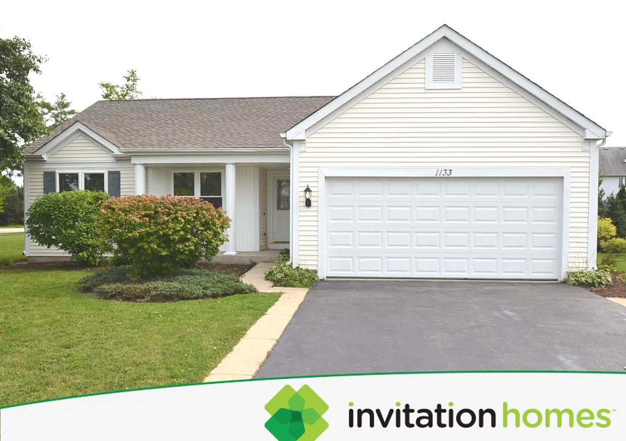 1133 Sawmill Ln photo 1