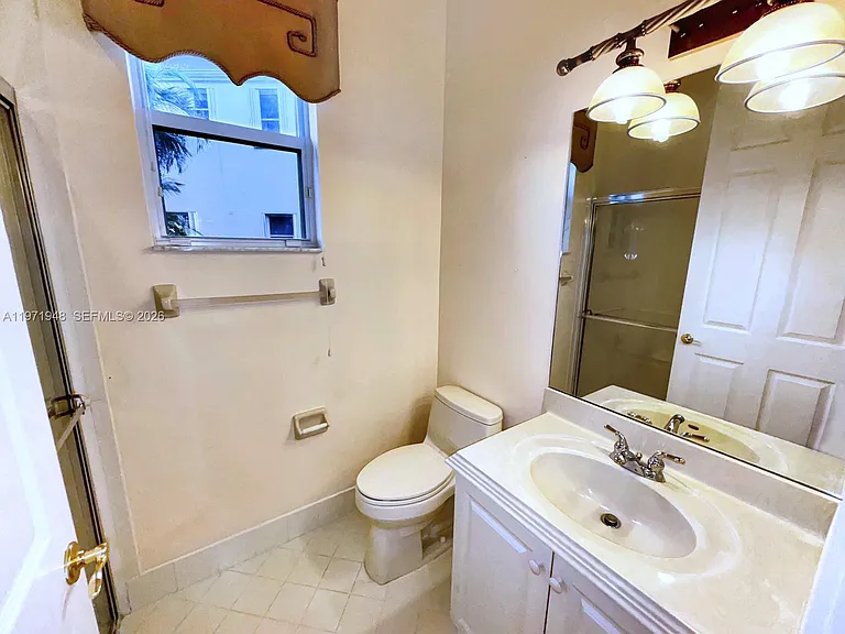 5028 SW 170th Ave — Photo 15