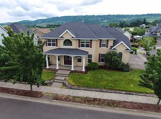 211 Hazelnut Dr, Newberg, OR 97132
