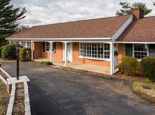 8924 Satyr Hill Rd, Parkville, MD 21234