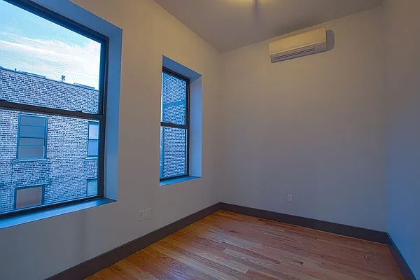 Rented by Nooklyn NYC LLC | media 21