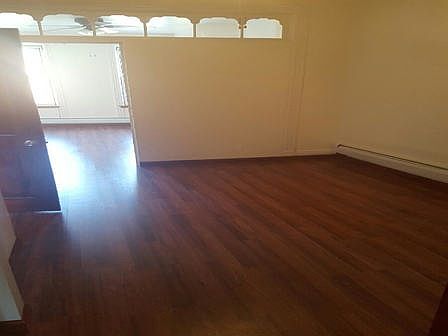 2nd image of 252 Irving Ave #Tr
