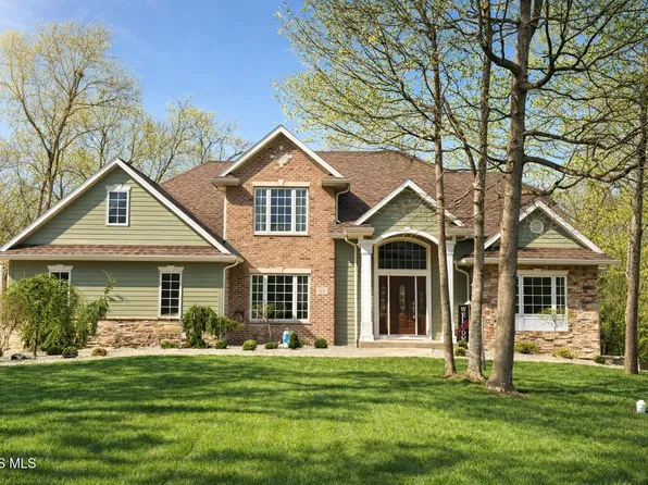 125 Turnberry Dr, Bryan, OH 43506