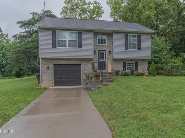 25 Henry St, Elsmere, KY 41018