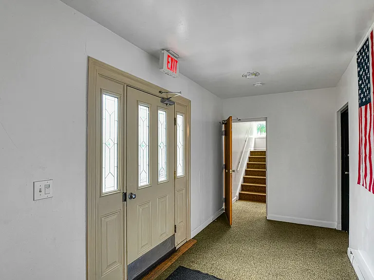 31 Home Pl #1 — Photo 14