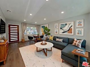 903 S Barrington Ave, Los Angeles, CA 90049