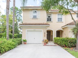 1535 Barrymore Ct, Wellington, FL 33414