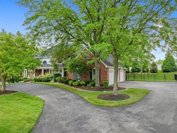 10706 Kingsbridge Estates Dr, Saint Louis, MO 63141