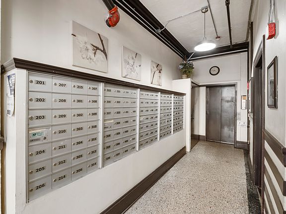 4th image of 621 S King St #034505ba7