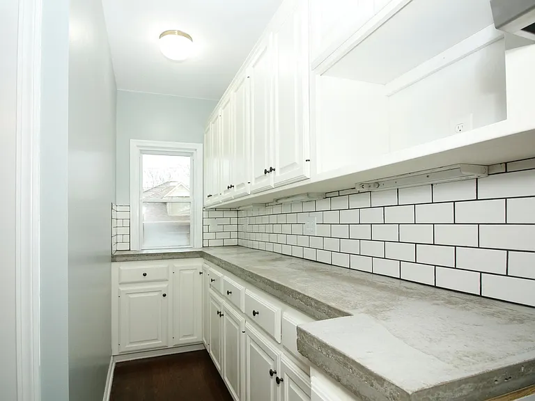 3149 S Hanson Ave #LOWER — Photo 5
