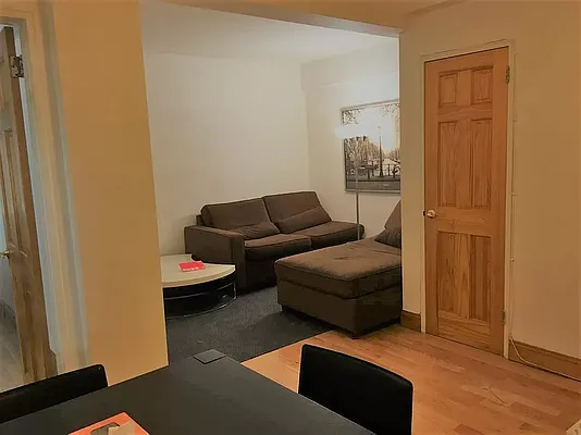 Rented by New York Cosmopolitan Realty | media 4