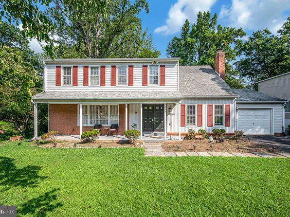 7934 Saint George Ct, Springfield, VA 22153