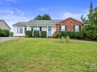 332 Crocker Rd, Kings Mountain, NC 28086