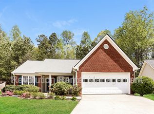 175 Lake Cove Approach, Newnan, GA 30265