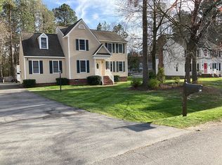 9165 Hunters Chase Ct, Mechanicsville, VA 23116
