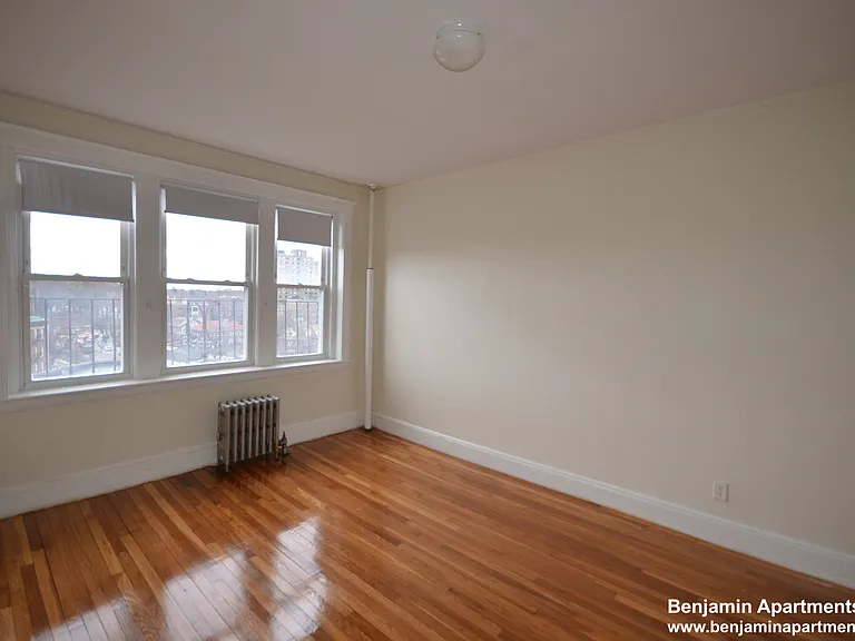 1820 Commonwealth Ave #19 — Photo 9