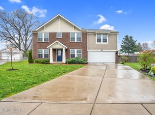 8525 Splendid Point, Louisville, KY 40229
