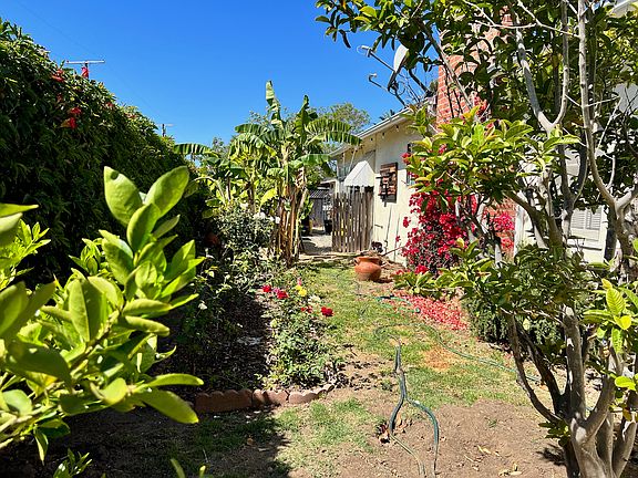 2nd image of 2909 Ventura Dr