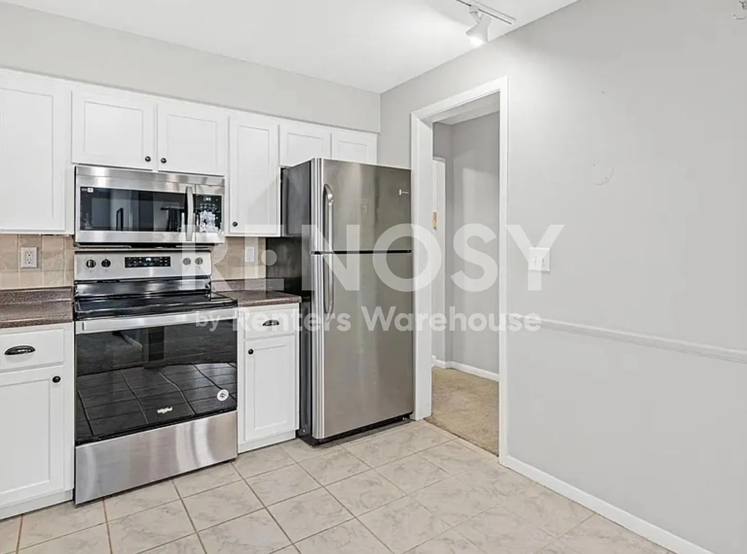 2200 Nevada Ave S — Photo 4