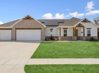 417 N College St, Pilot Point, TX 76258