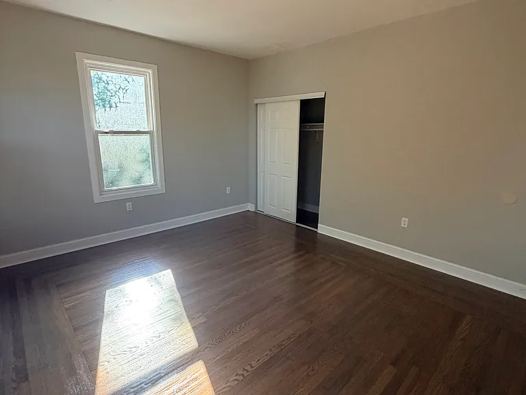 151 Howard Ave #2L — Photo 7