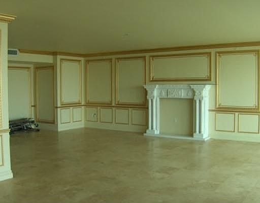 1st image of 3201 NE 183rd St APT 2302