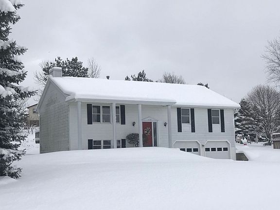 2nd image of 4138 Garden Ct