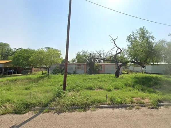 912 Banyan St, Alamo, TX 78516