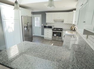 9 Roma Ct, Lincroft, NJ 07738