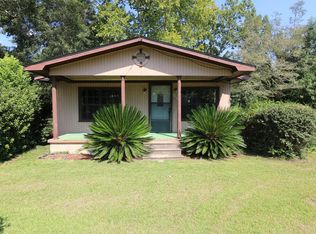 1016 Saint Nicholas Ave, Brewton, AL 36426