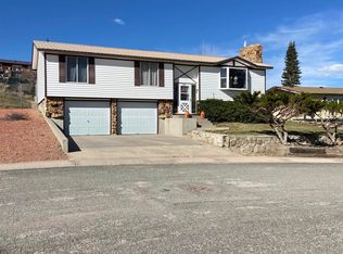 1024 Mineral Dr, Hanna, WY 82327