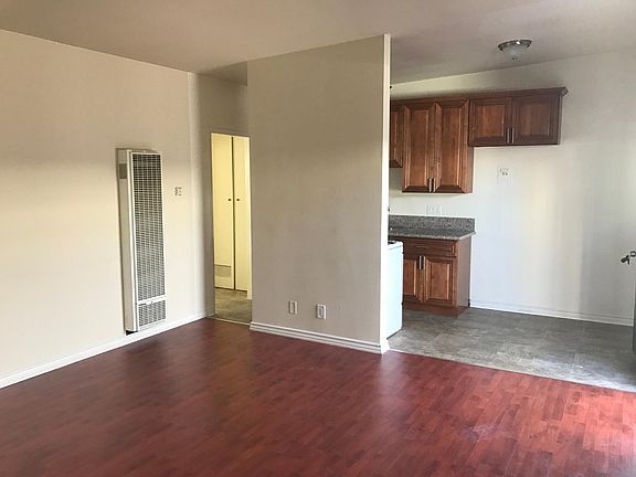 5th image of 349 W Doran St APT K