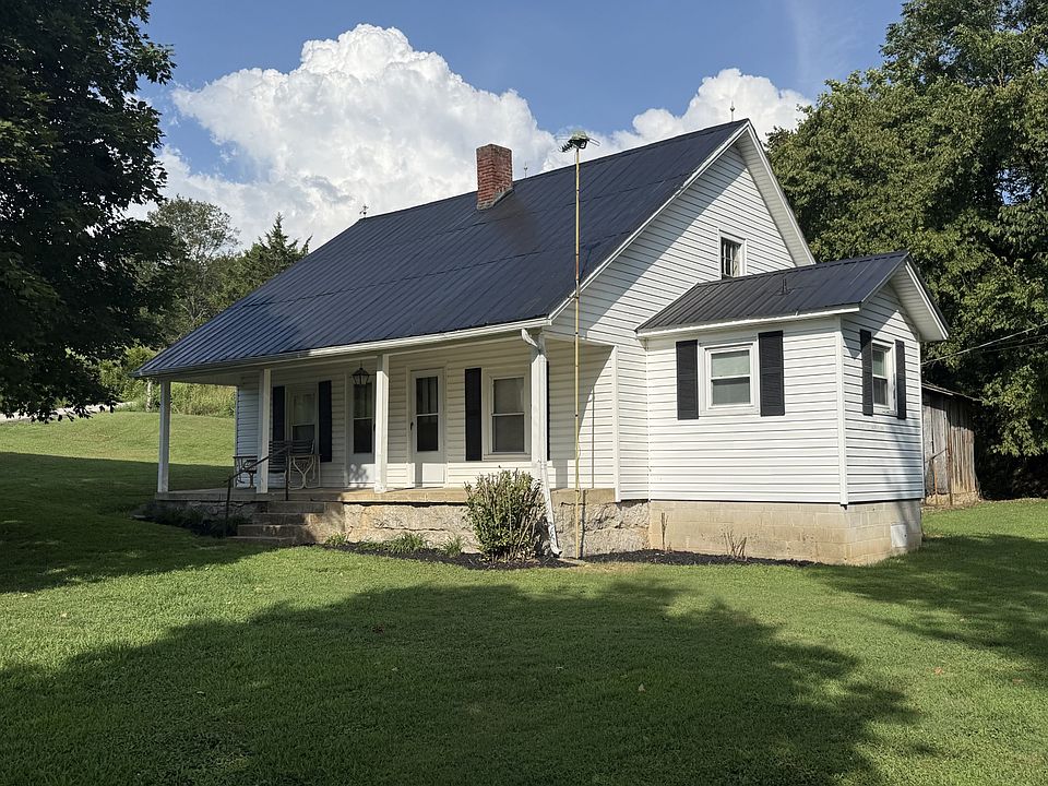 1st image of 328 Young Branch Rd